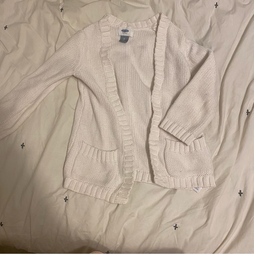 Old navy 4T cotton cardigan cream